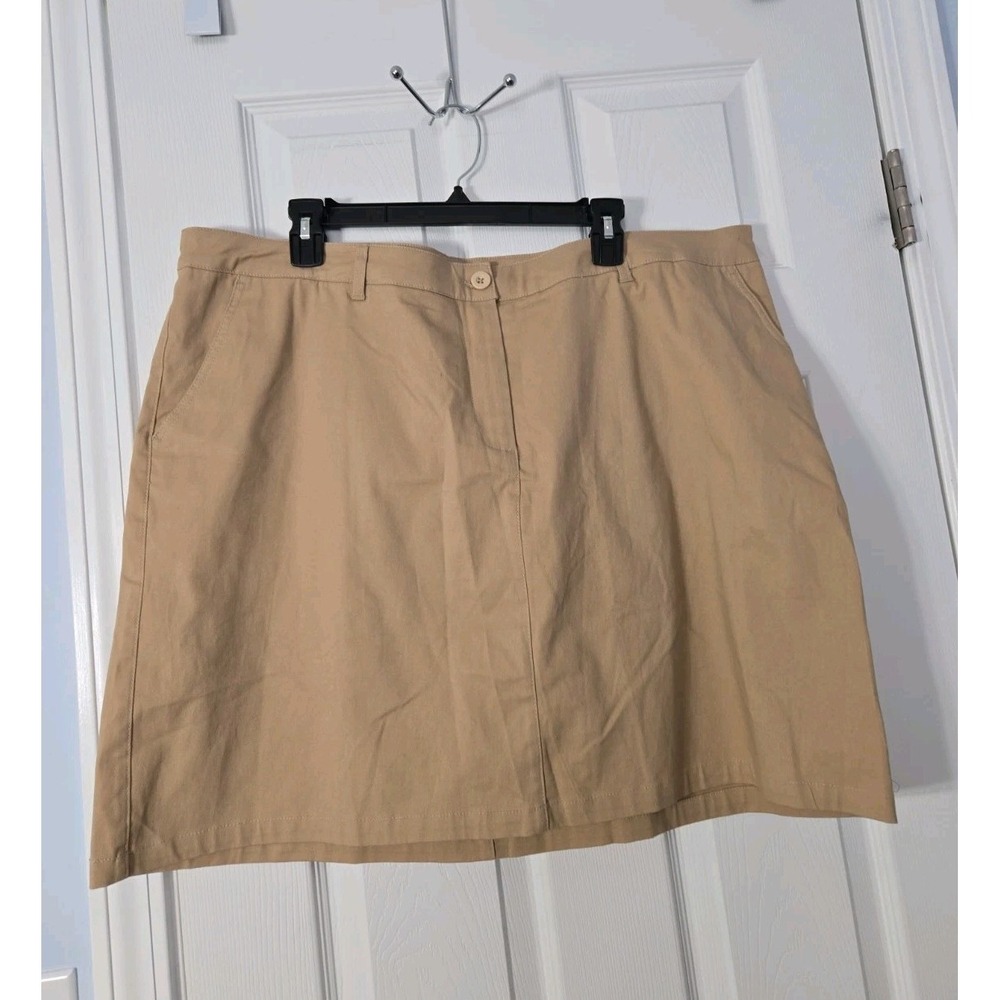 Ellos Womans Scort Size 20 New 4 Pockets Tan Solid